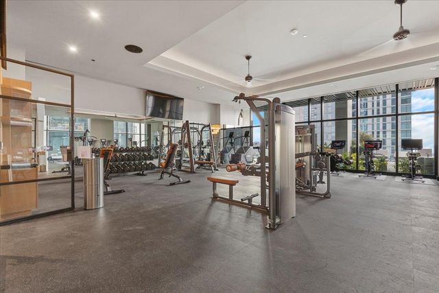 610 Davis ST 2503, Austin, TX 78701