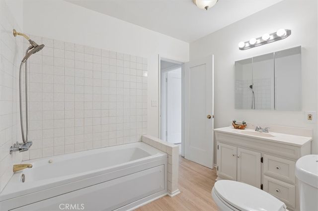 1922 W 84th, Los Angeles, CA 90047