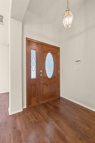 1619 Misty Wood Dr, Roseville, CA 95747