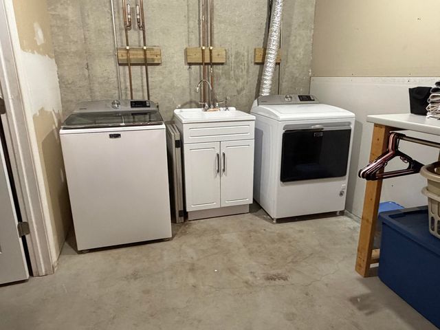 3611 All Pine Court Sw, Grandville City, MI 49418