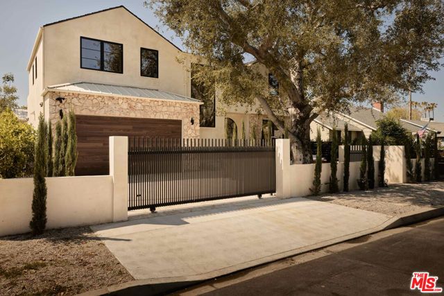 14000 Otsego Street, Sherman Oaks, CA 91423