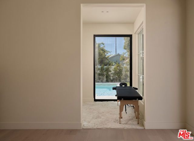 14000 Otsego Street, Sherman Oaks, CA 91423