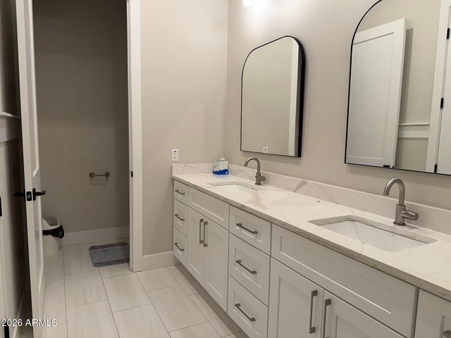 8736 E Joshua Tree Lane, Scottsdale, AZ 85266