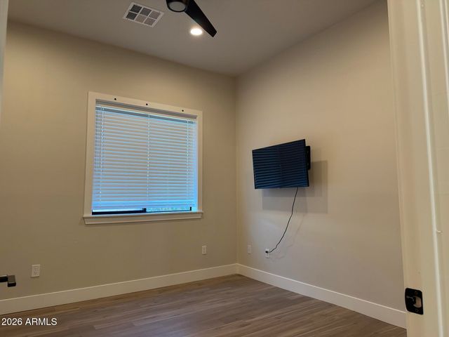 8736 E Joshua Tree Lane, Scottsdale, AZ 85266