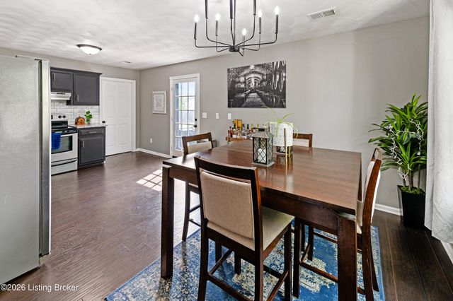 110 Quiet Spring Dr, Bardstown, KY 40004