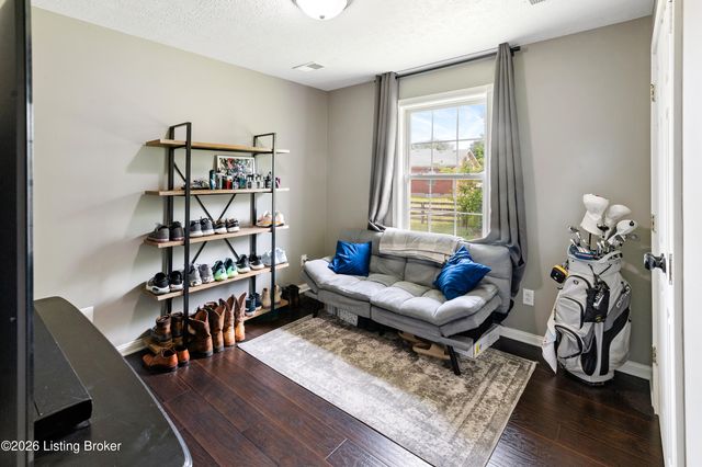 110 Quiet Spring Dr, Bardstown, KY 40004