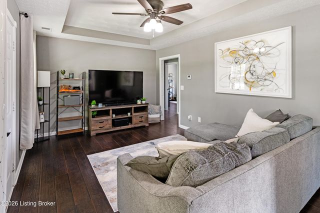 110 Quiet Spring Dr, Bardstown, KY 40004