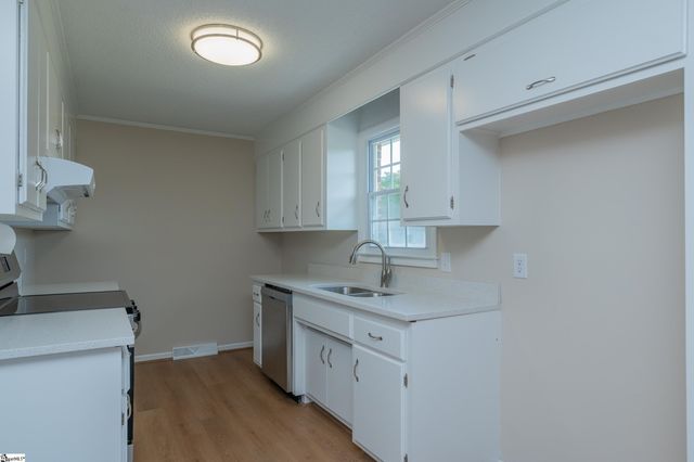115 Wolfe Road, Greer, SC 29650