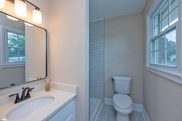 115 Wolfe Road, Greer, SC 29650