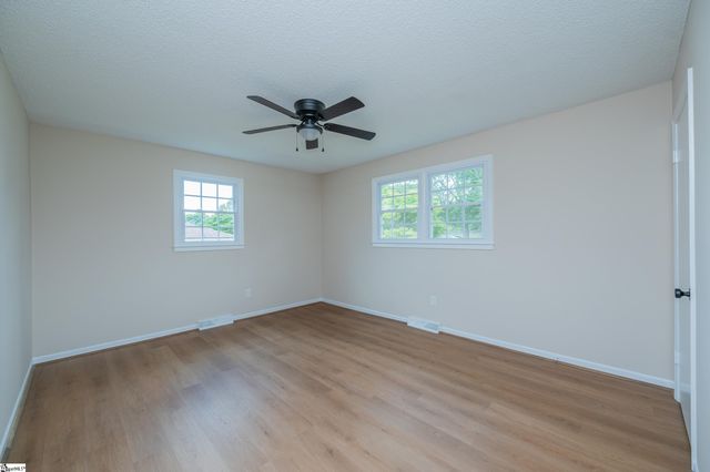 115 Wolfe Road, Greer, SC 29650
