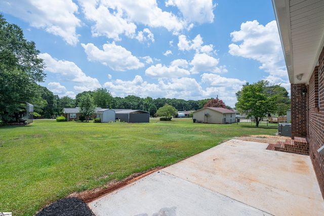 115 Wolfe Road, Greer, SC 29650