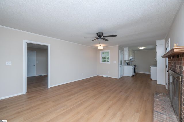 115 Wolfe Road, Greer, SC 29650