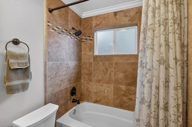 8432 Gaylor Way, Carmichael, CA 95608