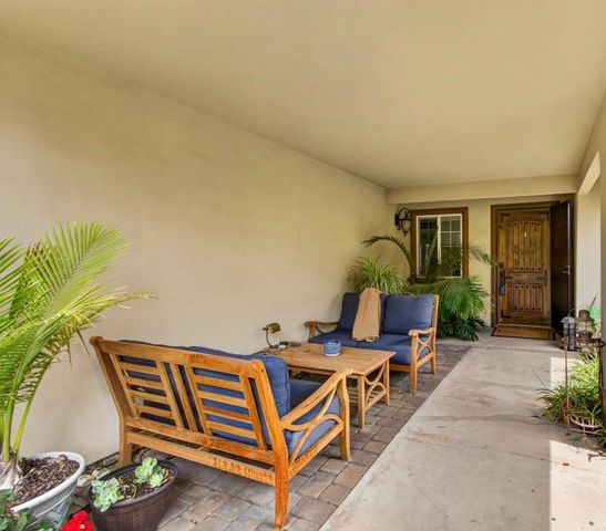 8432 Gaylor Way, Carmichael, CA 95608