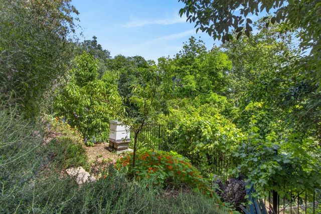 8432 Gaylor Way, Carmichael, CA 95608