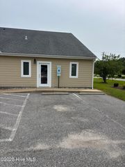 111 Currituck Commercial Drive A, Moyock, NC 27958