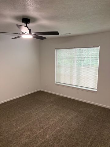 217 Hunters Lane 6, Rockford, MI 49341