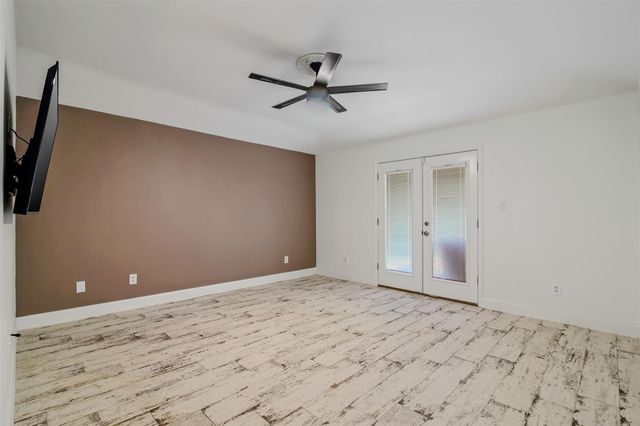 2207 Briarwest Boulevard, Houston, TX 77077