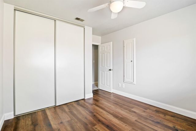 2207 Briarwest Boulevard, Houston, TX 77077