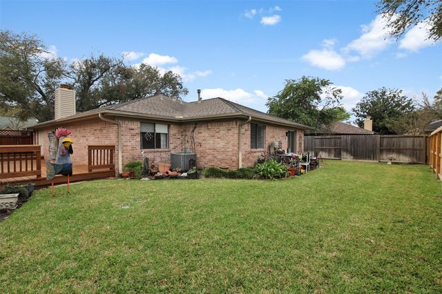 2207 Briarwest Boulevard, Houston, TX 77077