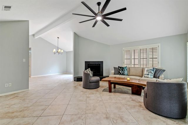 2207 Briarwest Boulevard, Houston, TX 77077