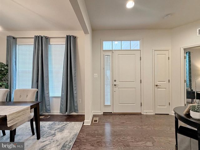 84 JOCKEY DR, La Plata, MD 20646