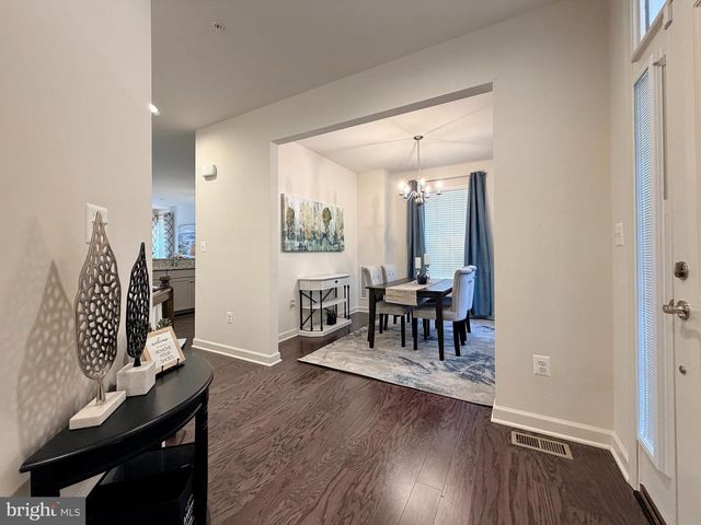 84 JOCKEY DR, La Plata, MD 20646