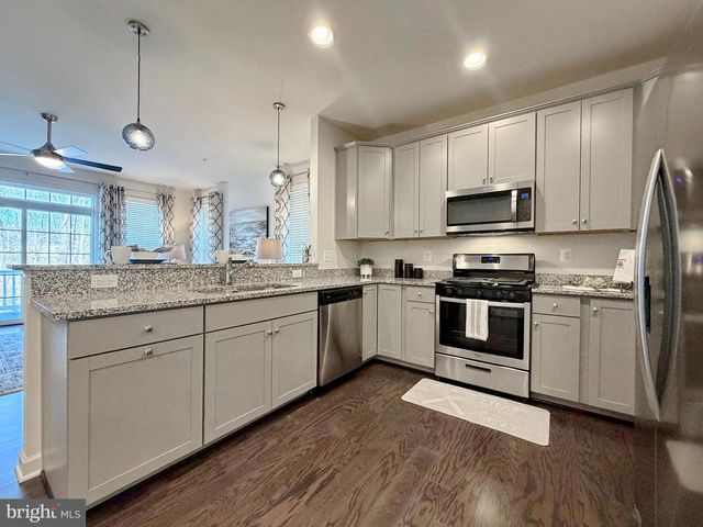 84 JOCKEY DR, La Plata, MD 20646