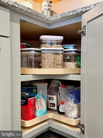 84 JOCKEY DR, La Plata, MD 20646