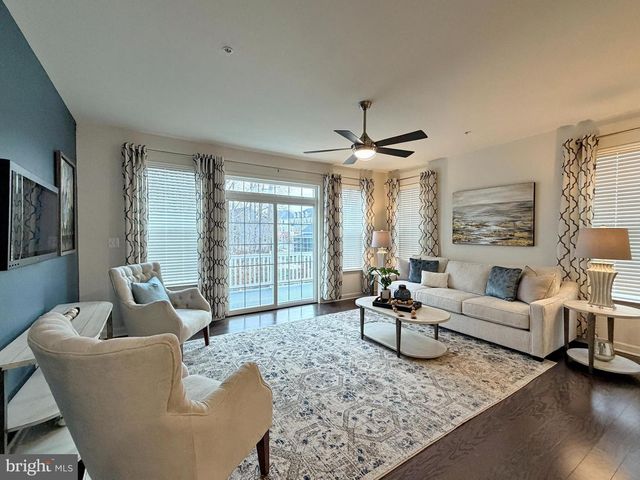 84 JOCKEY DR, La Plata, MD 20646