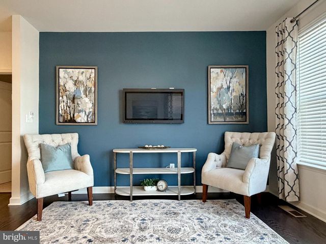 84 JOCKEY DR, La Plata, MD 20646