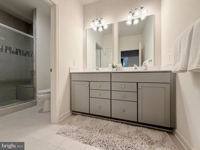 84 JOCKEY DR, La Plata, MD 20646