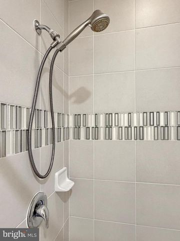 84 JOCKEY DR, La Plata, MD 20646