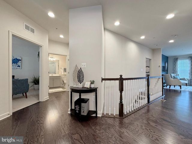 84 JOCKEY DR, La Plata, MD 20646