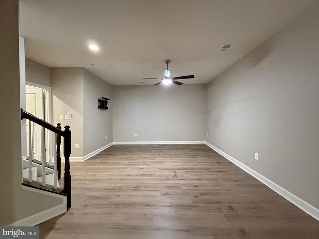 84 JOCKEY DR, La Plata, MD 20646