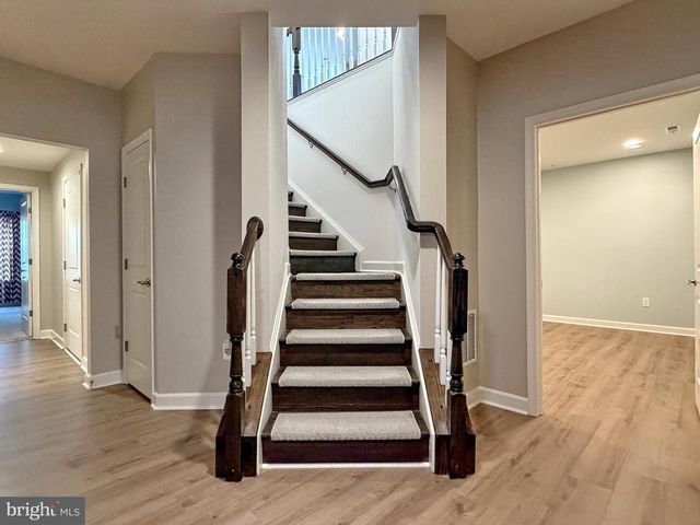 84 JOCKEY DR, La Plata, MD 20646