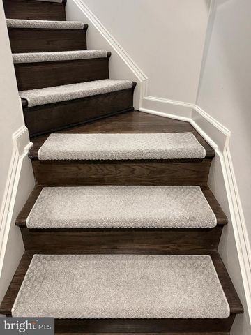 84 JOCKEY DR, La Plata, MD 20646