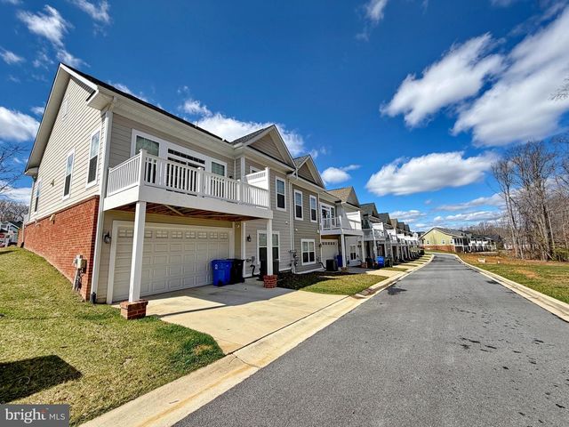 84 JOCKEY DR, La Plata, MD 20646