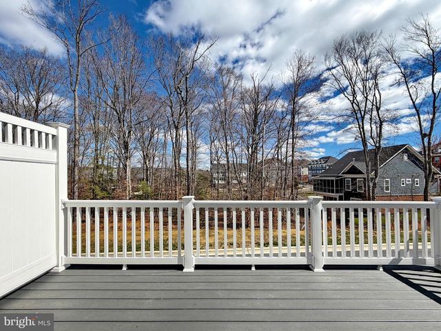 84 JOCKEY DR, La Plata, MD 20646