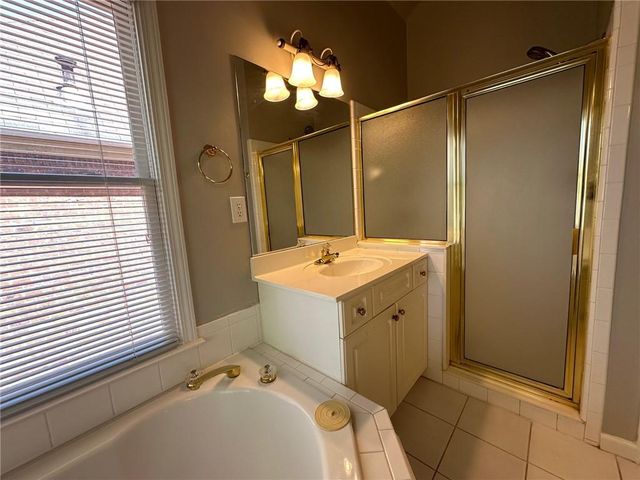 530 Pearl Cove Court, Sandy Springs, GA 30350