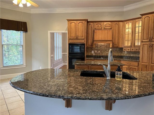 530 Pearl Cove Court, Sandy Springs, GA 30350