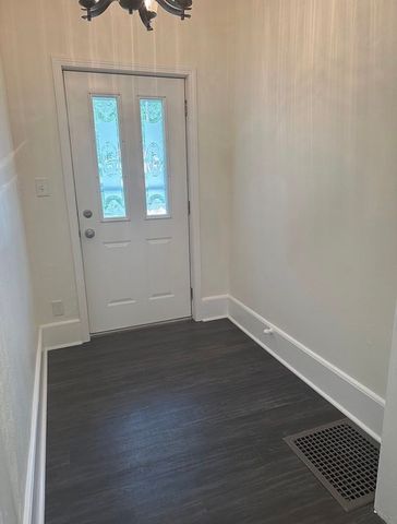 616 10th Avenue, Fulton, IL 61252