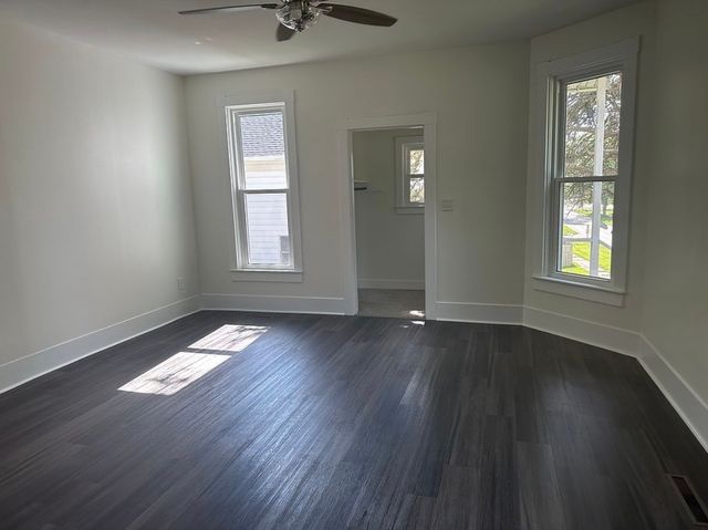 616 10th Avenue, Fulton, IL 61252