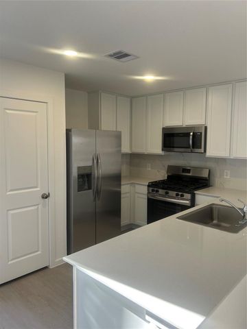 28927 Texas Sparrow Lane, Hockley, TX 77447