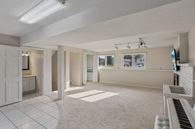7920 W 107th Street Circle, Bloomington, MN 55438