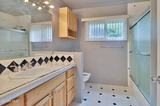5141 Elvira Road, Woodland Hills, CA 91364