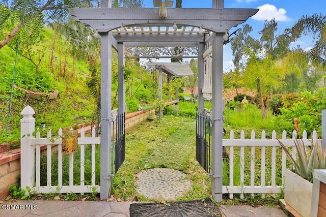 5141 Elvira Road, Woodland Hills, CA 91364