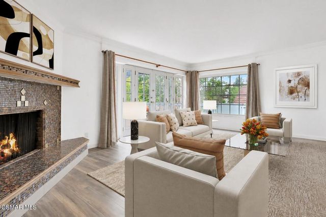 5141 Elvira Road, Woodland Hills, CA 91364