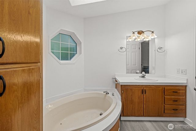 35952 Stackpole Road, Ocean Park, WA 98640