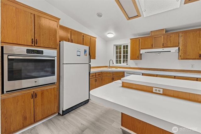 35952 Stackpole Road, Ocean Park, WA 98640